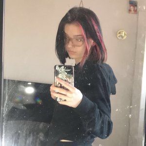 Meet your Posher, Riley